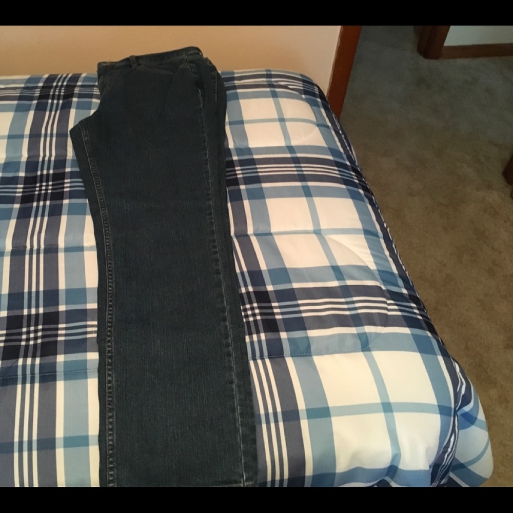 Denim and Company Size 12 dark Denim Ladies Jeans